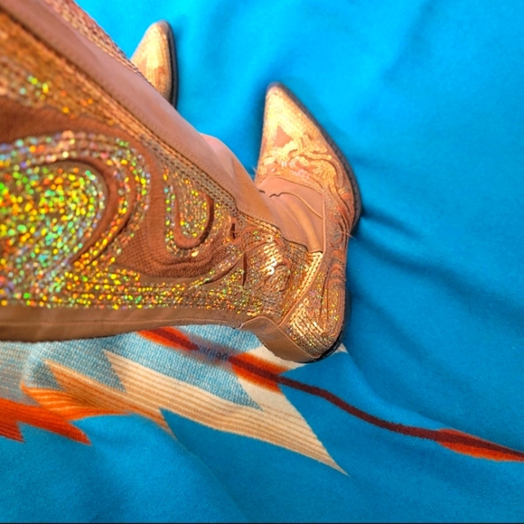 Helen's Heart sequin boots - Picture 5 of 11